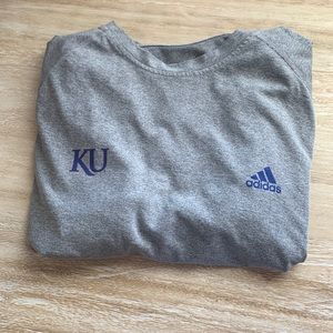 KU top